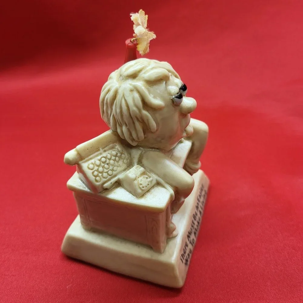 Vintage 1970 Russ Berries Statue There Must Be An Easier Way To Make A Living